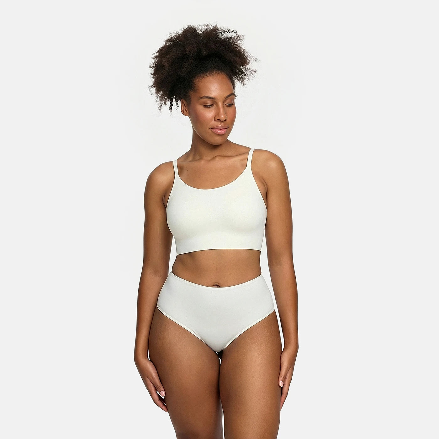 Scoop Neck Bra