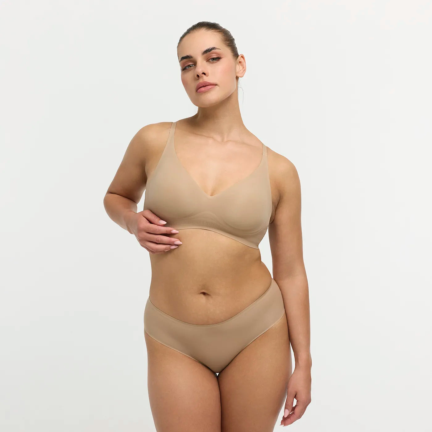 Natural Cooling Air Sense Comfort Light Push Up Sütyen