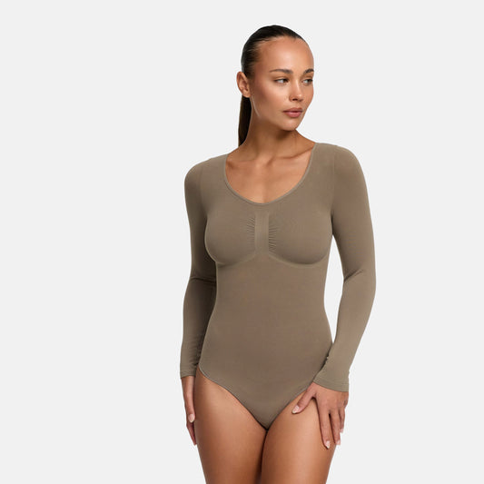 Body modelujące wyszczuplające z długim rękawem i stringami