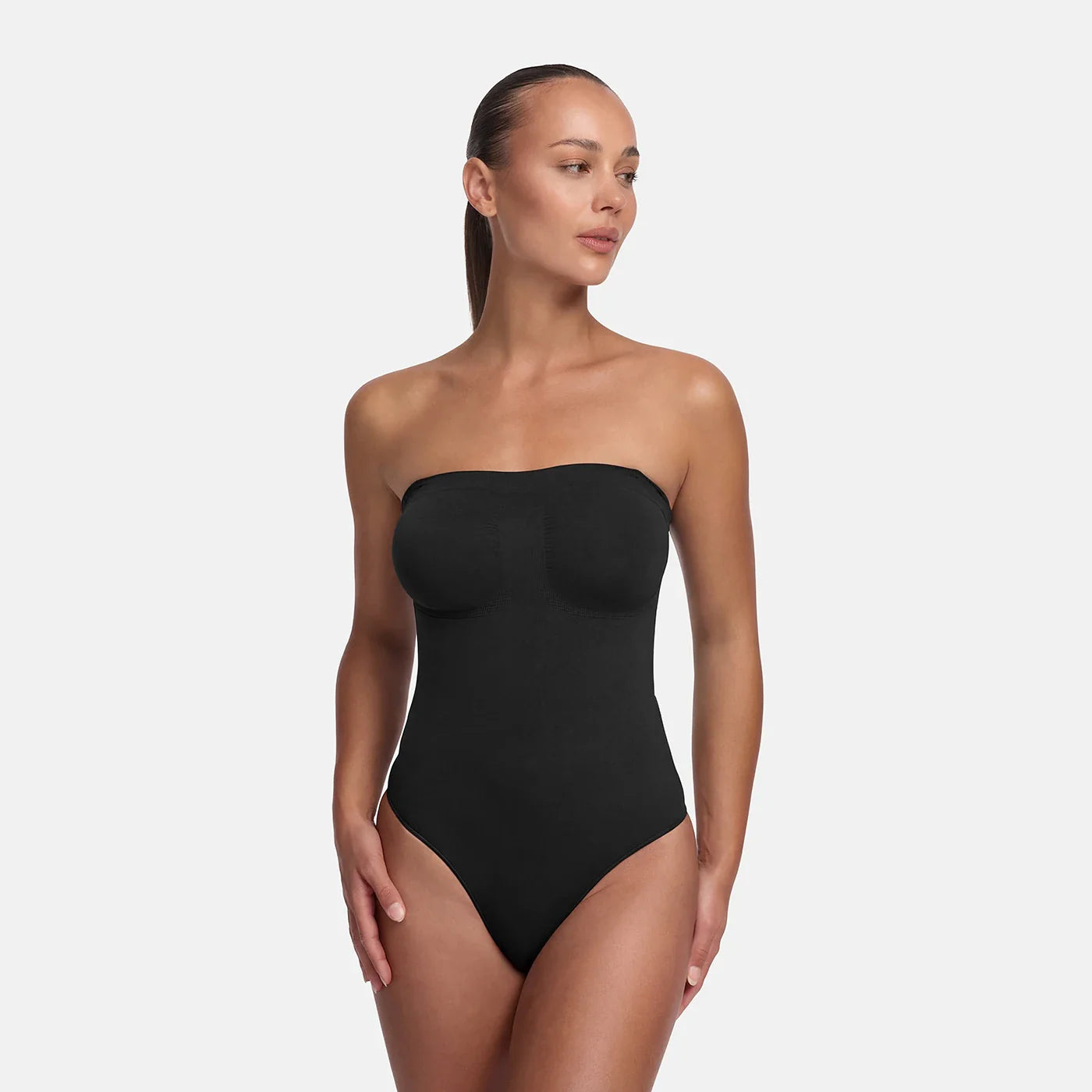 Body sculptant sans bretelles avec culotte