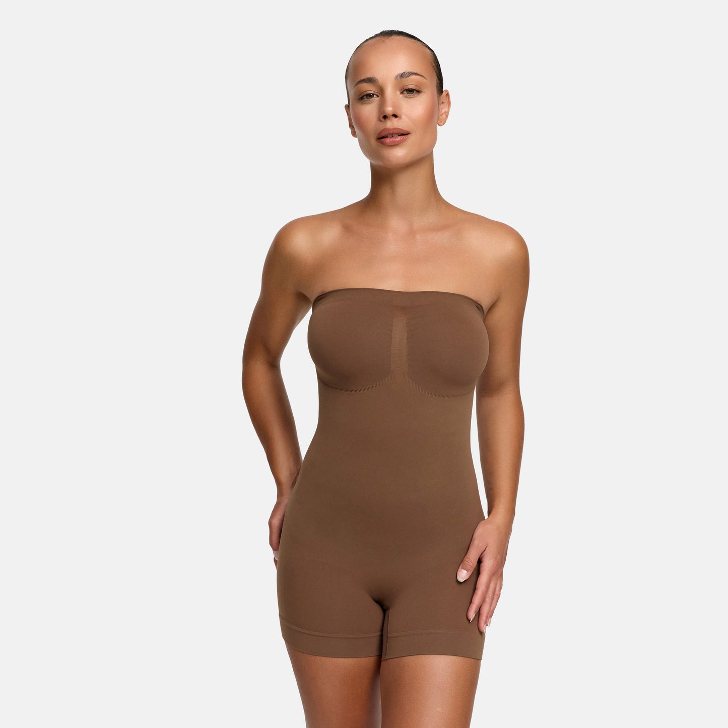 Şortlu Askısız Şekillendirici Body Shapewear