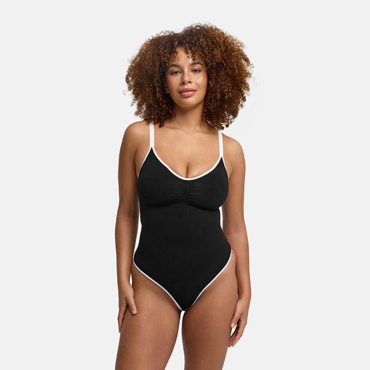 Lined Bodysuit Sculpting Shapewear mit integrierten Pads mit String