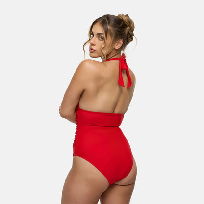 Das Model ist 1,70m groß und trägt Größe L