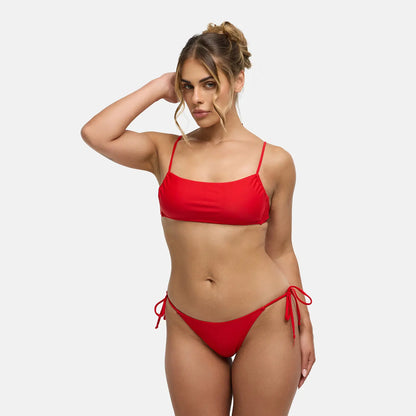 Das Model ist 1,70m groß und trägt Größe L